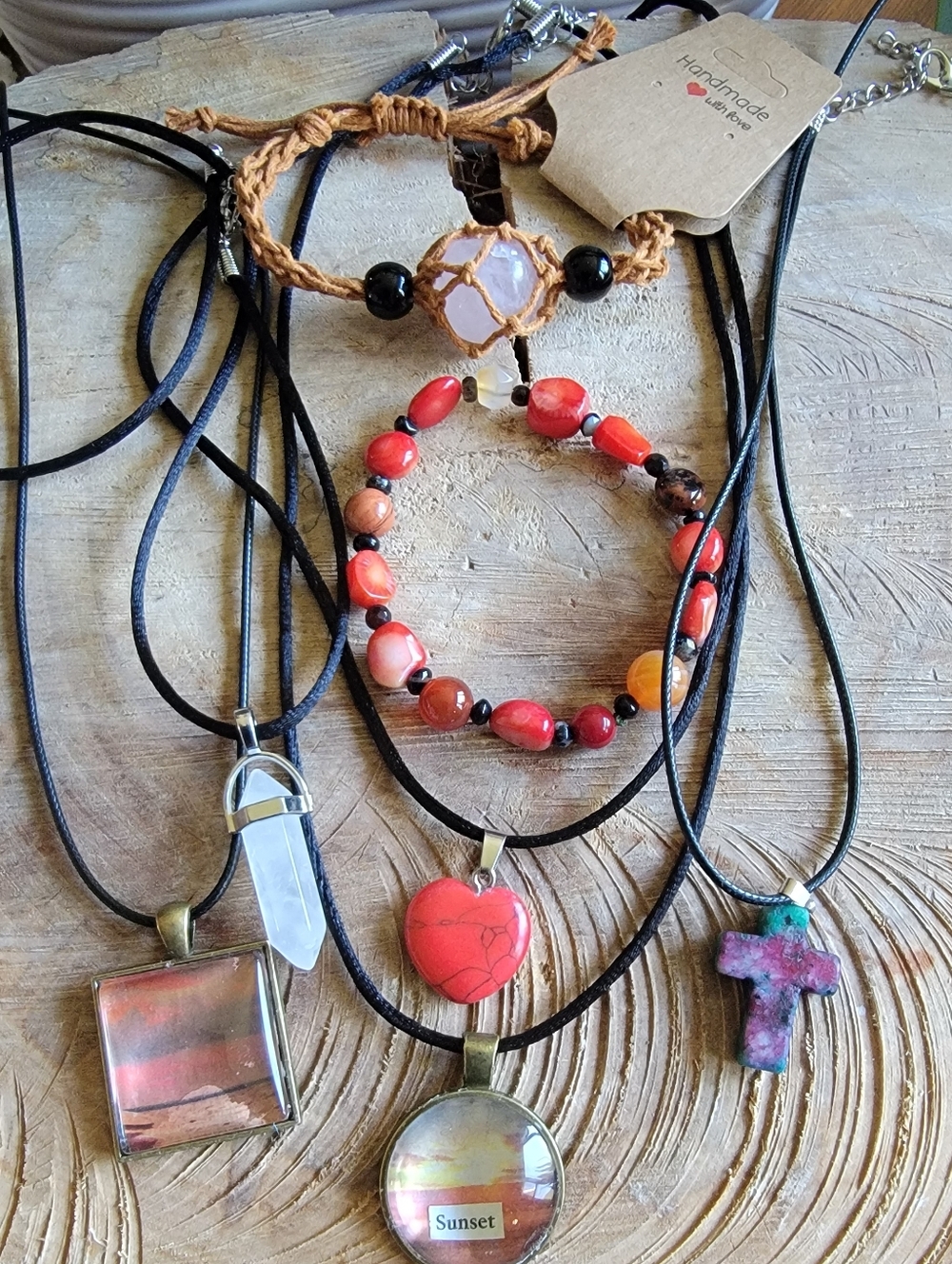 Handcrafted  Set Of 7  Boho Cabochon & Stone  Pendant Necklace Jewelry
